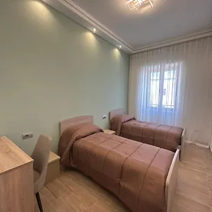  Habitación en casa particular Claire House