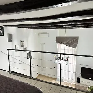 casa-maria-carmela.hotels-amalfi.com/