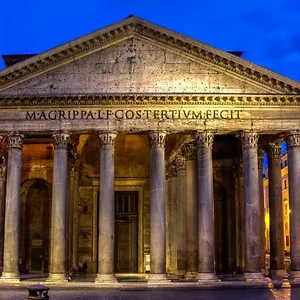Apartment Pantheon Luxury, Rome